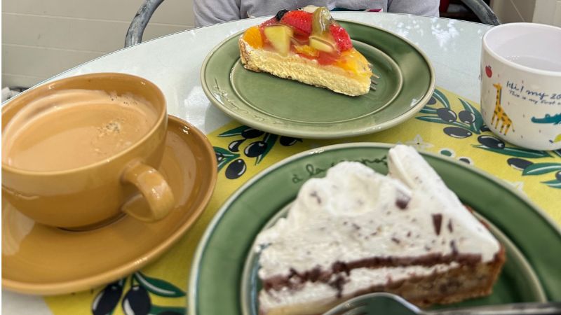 タルトとコーヒー