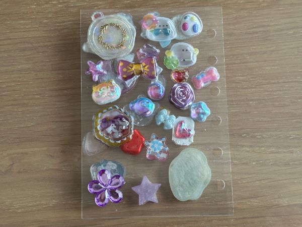 両面いっぱいになったシール