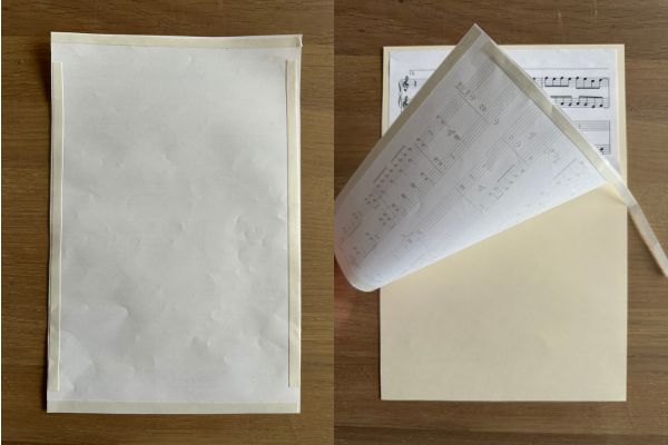 両面テープで貼る