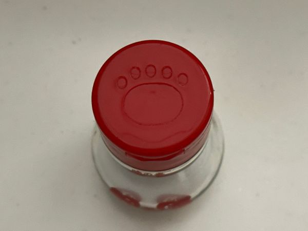 使用している塩の容器上から パチクリン　